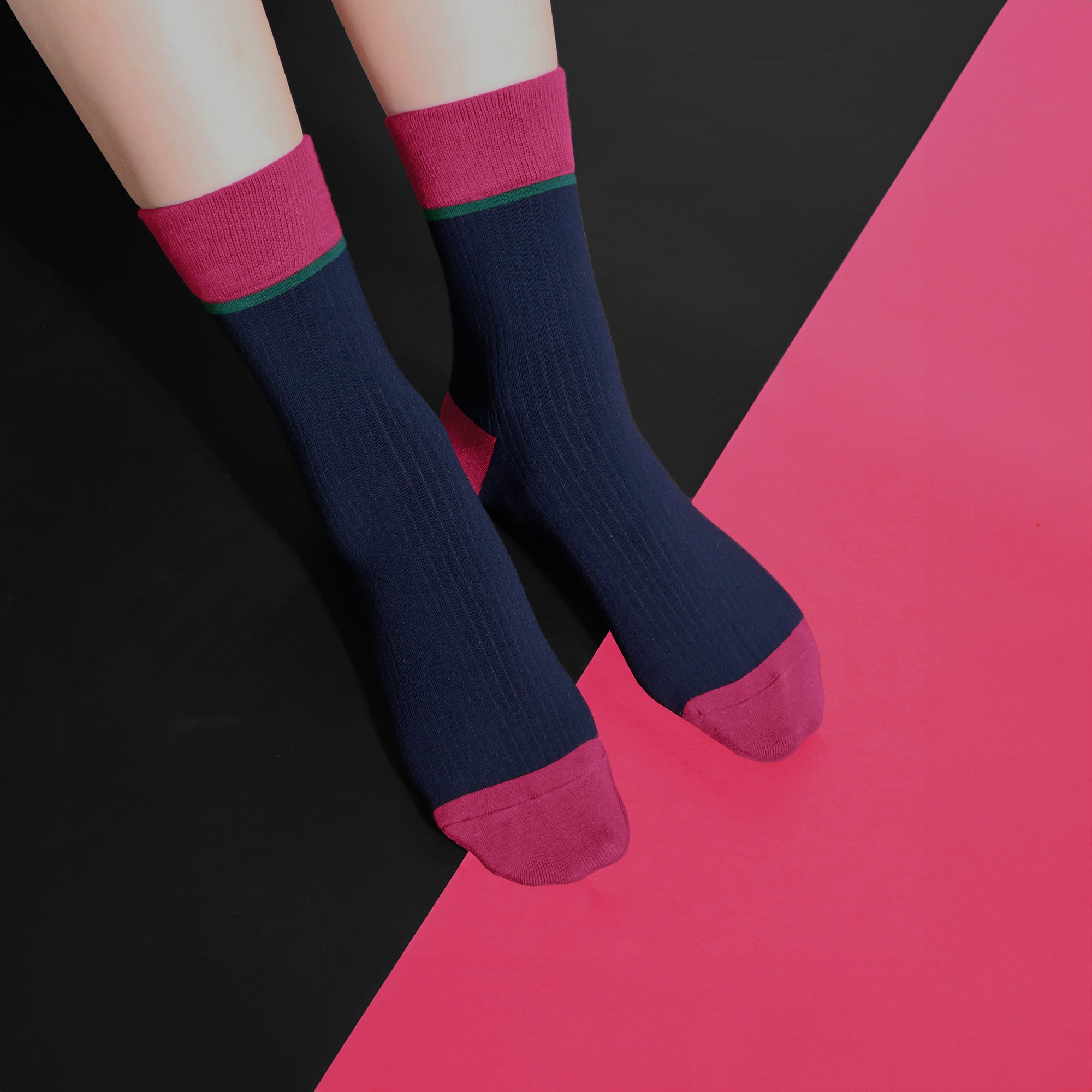 Women's Combed Cotton Crew Socks - Colorblock Stripes Fashion Ultra-Soft Cute Comfortable Casual Vintage Socks 4 Pairs…