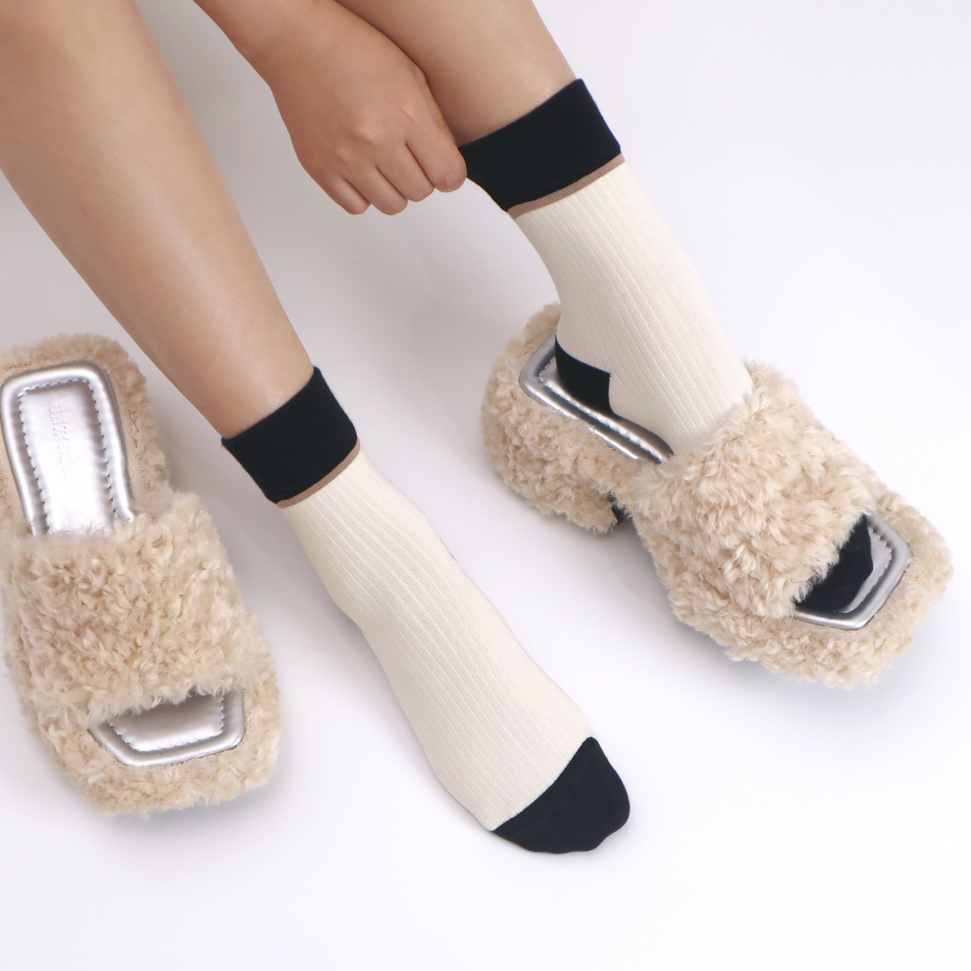 Women's Combed Cotton Crew Socks - Colorblock Stripes Fashion Ultra-Soft Cute Comfortable Casual Vintage Socks 4 Pairs…
